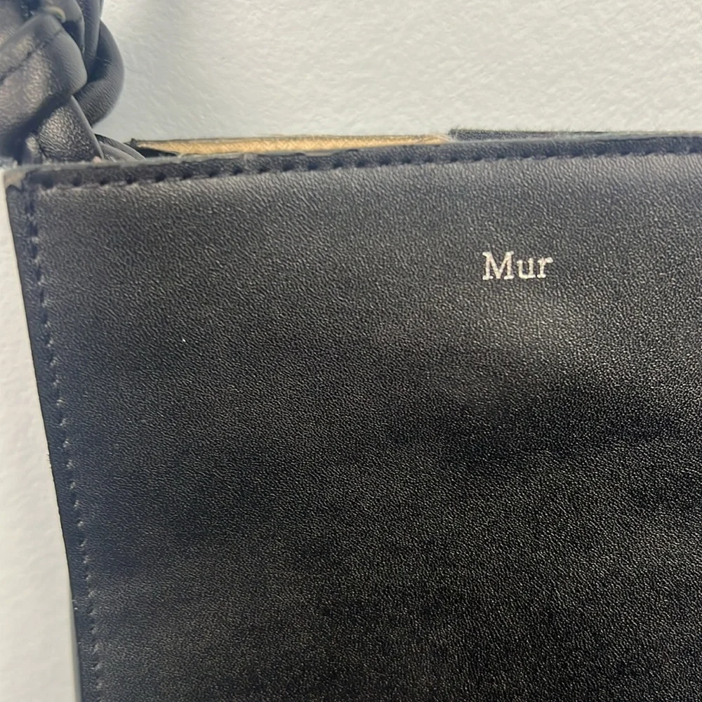 Mur women’s black crossbody knot strap purse